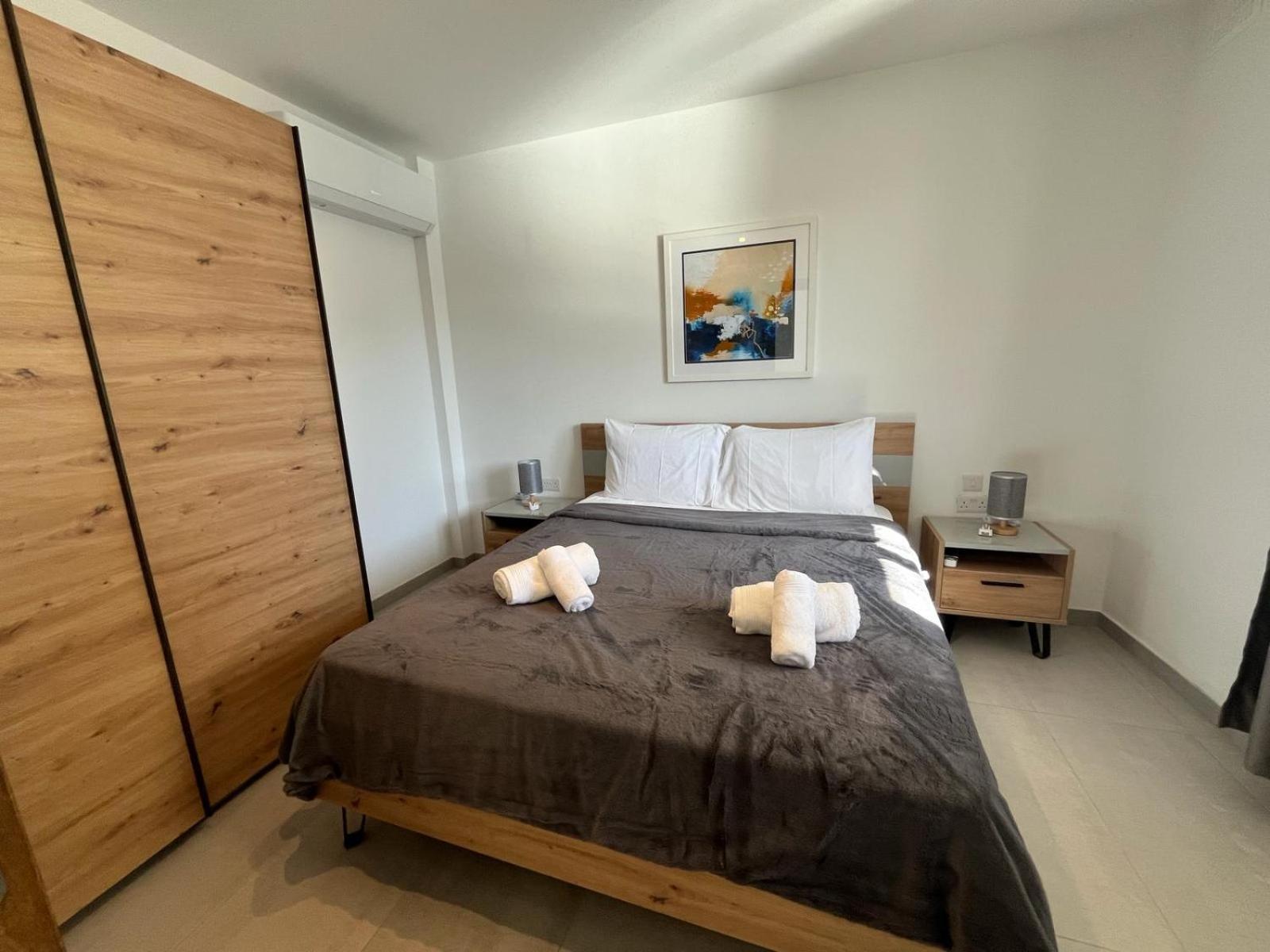 86 Spinola Bay Apartment St. Julian's Cameră foto